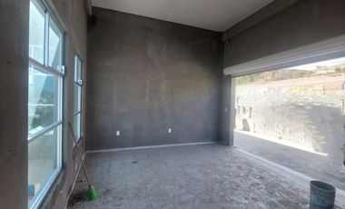 EN RENTA LOCAL COMERCIAL PASEO DIAZ ORDAZ ZACATECAS ZACATECAS