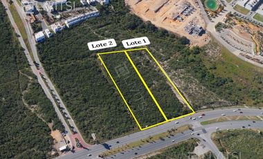 Terreno Comercial en Renta en Cumbres
