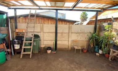 Venta De Comoda Casa En Curacaví