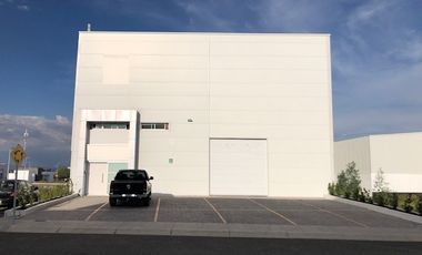 TERRA BUSINESS PARK BODEGA CON 200 M2 DE OFICINAS DE LUJO