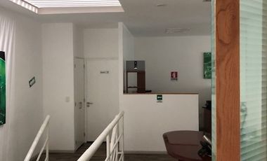 TERRA BUSINESS PARK BODEGA CON 200 M2 DE OFICINAS DE LUJO