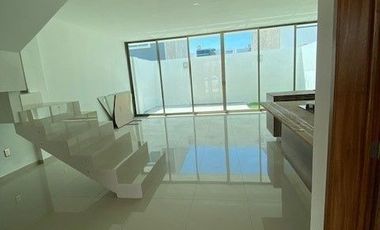 Casa Nueva en Venta en Coto Valle Imperial Zapopan Jalisco