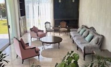 EN VENTA PRECIOSA CASA EN LA COL. REFORMA (ZONA DORADA) EN CUERNAVACA MOR. 1,430 M2 DE TERRENO, 650 M2 DE CONSTRUCCIÓN