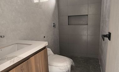 En venta casa de estreno 4 dormitorios La Joya Etapa Oro Daule
