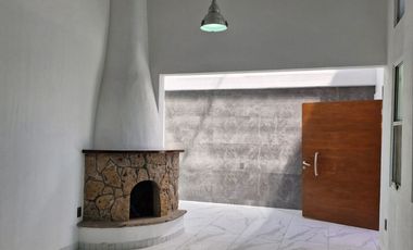 Casa en Venta; Bosques de Santa Anita, cerca de Plaza Galerías.