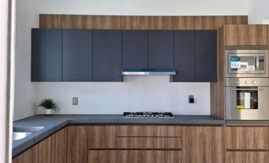 Casa en Venta; Bosques de Santa Anita, cerca de Plaza Galerías.