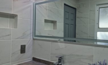 Casa en Venta; Bosques de Santa Anita, cerca de Plaza Galerías.