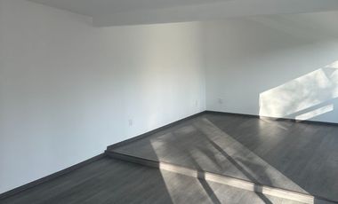 VENTA DE CASA EN BOSQUES DE ECHEGARAY