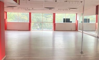 Amplio Edificio Con Uso de Suelo Mixto de 510m2 en Col. Popotla