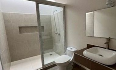 ERMOSA CASA DE 2 NIVELES EN BOSQUES DEL PEDREGAL ESQUINA CON CALLE ACERINA