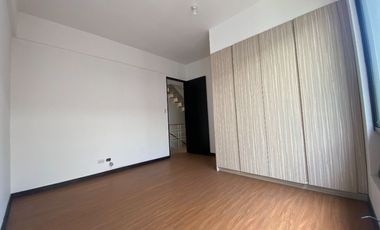 6 BEDROOM w/ 3 CAR GARAGE MODERN MINIMALIST TOWNHOUSE in SAN JUAN METRO MANILA (option to Fully Furnished)