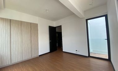 6 BEDROOM w/ 3 CAR GARAGE MODERN MINIMALIST TOWNHOUSE in SAN JUAN METRO MANILA (option to Fully Furnished)