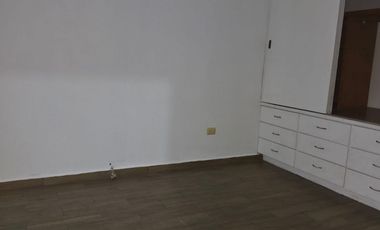 Casa en renta Deportivo Huinalá, fraccionamiento privado, 3 recámaras en Apodaca Huinalá Nuevo León