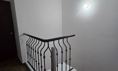 Casa en renta Deportivo Huinalá, fraccionamiento privado, 3 recámaras en Apodaca Huinalá Nuevo León