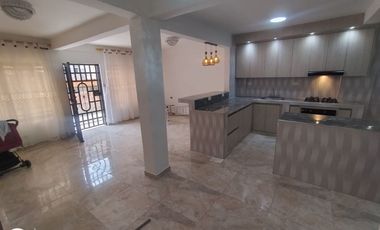 VENTA HERMOSA  CASA EN  EL BARRIO CORVIVALLE -  YUMBO