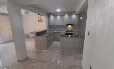 VENTA HERMOSA  CASA EN  EL BARRIO CORVIVALLE -  YUMBO