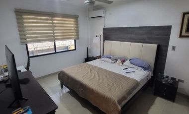 Venta de casa en Samborondon km 4.5 Guayaquil Ecuador cerca UEES, Plaza Batan