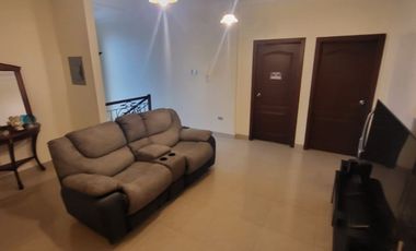 Venta de casa en Samborondon km 4.5 Guayaquil Ecuador cerca UEES, Plaza Batan