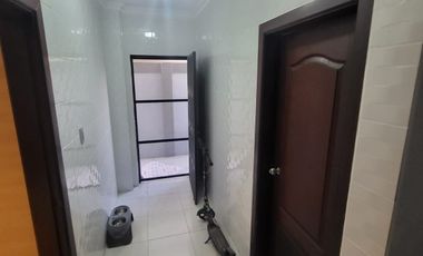 Venta de casa en Samborondon km 4.5 Guayaquil Ecuador cerca UEES, Plaza Batan