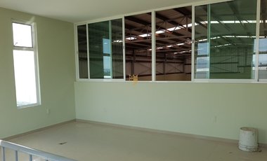 bodegas en renta parque industrial cerca de periférico y carretera a Chapala