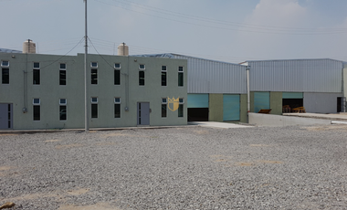 bodegas en renta parque industrial cerca de periférico y carretera a Chapala