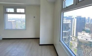 LEASE TO OWN CONDO IN BGC THE TRION TOWERS