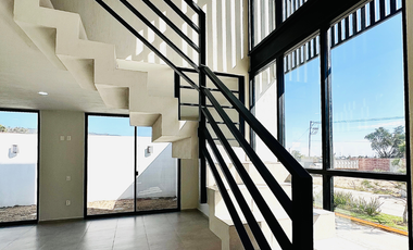 CASA EN VENTA EN ALBAZUR