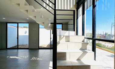 CASA EN VENTA EN ALBAZUR