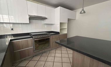 Casa en privada Loma Dorada