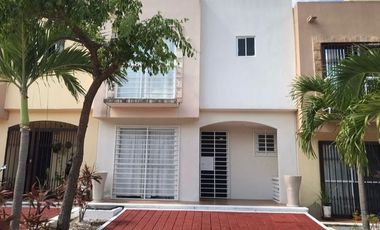 Casa en venta en Residencial Villa Marino. Cancún, Quintana Roo.