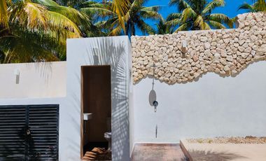 CASA ESTILO MEDITERRANEO EN TELCHAC PUERTO
