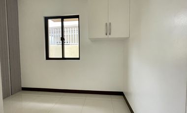 SINGLE ATTACHED MOVE-IN READY HOMES IN IMUS CAVITE ALONG AGUINALDO HIGHWAY