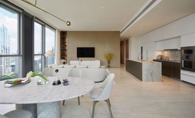 2 bedrooms / Scope Langsuan / Pet friendly