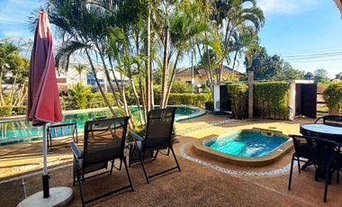 Luxurious villa with swimming pools and roof terrace in Chakphong, Rayong