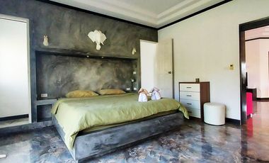 Luxurious villa with swimming pools and roof terrace in Chakphong, Rayong