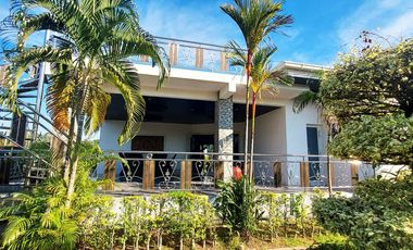 Luxurious villa with swimming pools and roof terrace in Chakphong, Rayong