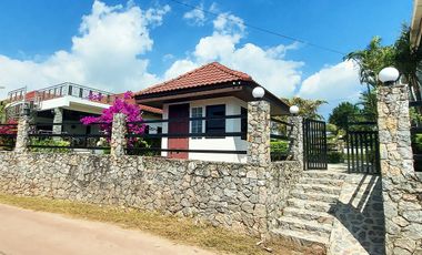 Luxurious villa with swimming pools and roof terrace in Chakphong, Rayong