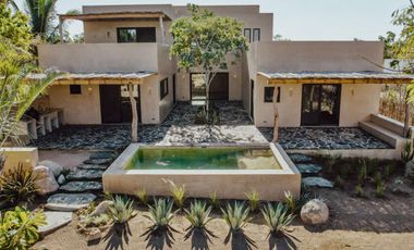 Casa con alberca privada, en venta, Todos Santos, Baja California Sur