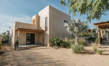 Casa con alberca privada, en venta, Todos Santos, Baja California Sur