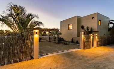 Casa con alberca privada, en venta, Todos Santos, Baja California Sur
