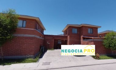 Hermosa Casa En Condominio Cerro Pinto, Buin