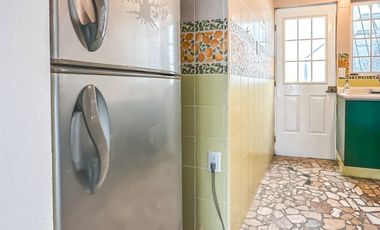 CASA EN VENTA CON 2 SUITS INDEPENDIENTES, UBICADA EN LA CALERA.