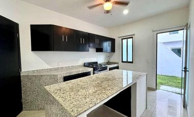 Renta - Venta en Ciudad del Carmen 🏘️ Residencia Fracc. Canterias km 12 📍
