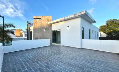 Renta - Venta en Ciudad del Carmen 🏘️ Residencia Fracc. Canterias km 12 📍