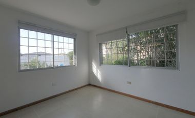 departamento de renta Tumbaco