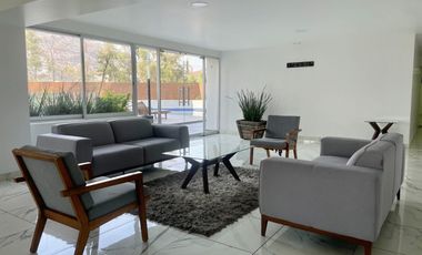 Se renta departamento junto Parque Metropolitano, 2 rec. Metropark, 2 autos