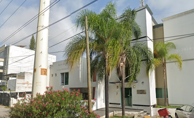REMATE BANCARIO EN VENTA EN  Av. Manuel Acuña 2940, Prados Providencia, 44670 Guadalajara, Jal., México