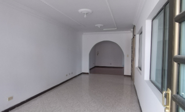 Arriendo Amplio Apartaestudio Conjunto Portales de Mamore, Tunja