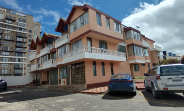 Arriendo Amplio Apartaestudio Conjunto Portales de Mamore, Tunja