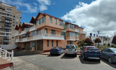 Arriendo Amplio Apartaestudio Conjunto Portales de Mamore, Tunja